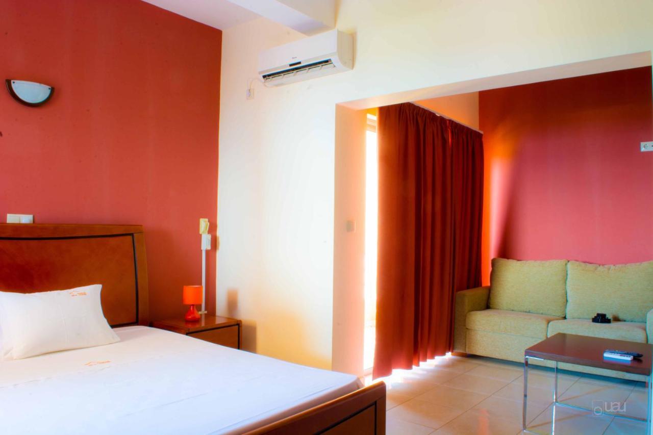 Restaurante Residencial Nova Cidade Porto Novo  Luaran gambar