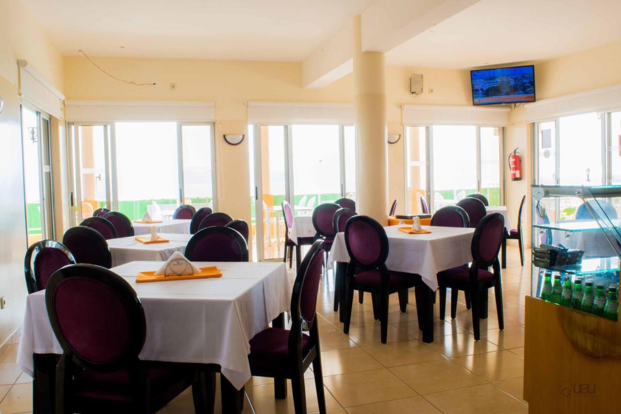 Restaurante Residencial Nova Cidade Porto Novo  Luaran gambar