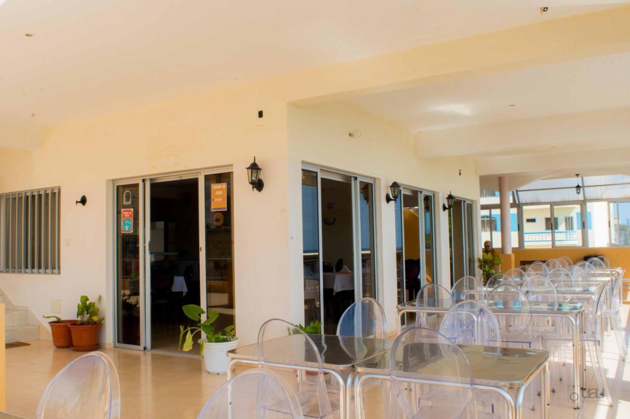 Restaurante Residencial Nova Cidade Porto Novo  Luaran gambar